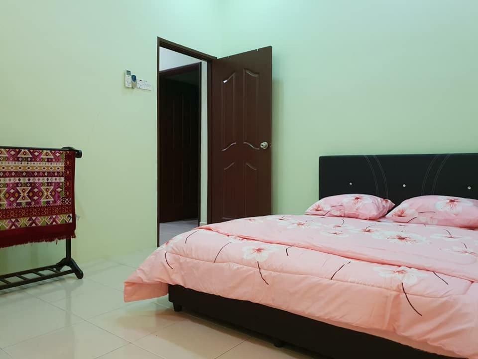 Islamic Homestay Сунгай Петани Екстериор снимка