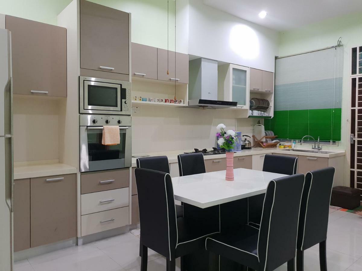 Islamic Homestay Сунгай Петани Екстериор снимка